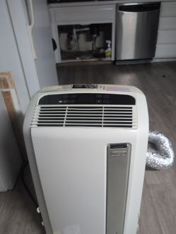 Air conditioner  Portable DeLonghi