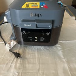 Ninja SF 301 Air Fryer