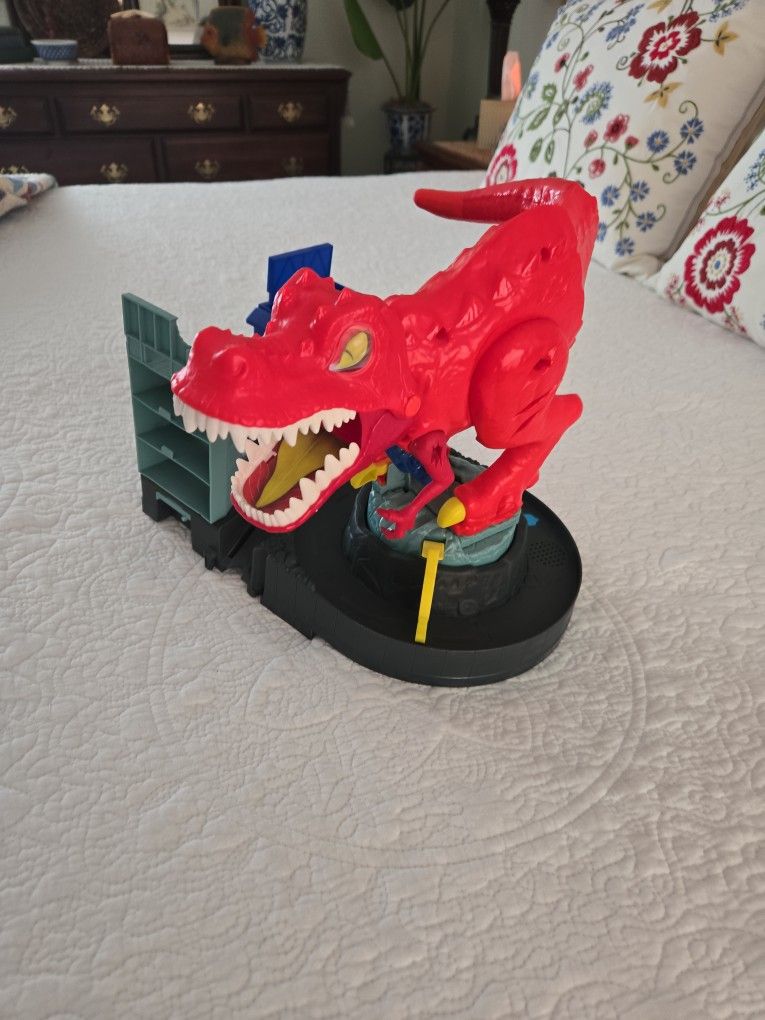 Hotwheels T-Rex Rampage Accessorie