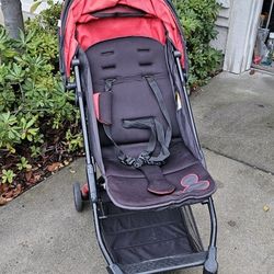 Disney Mickey Mouse Ultra Compact Stroller