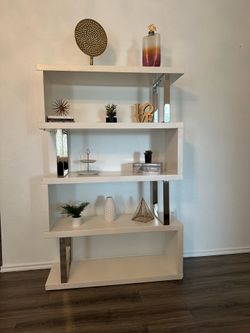 Shelf