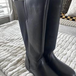 Women’s boots