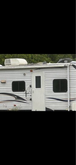 Prowler Heartland camper2013  for sale $5,000