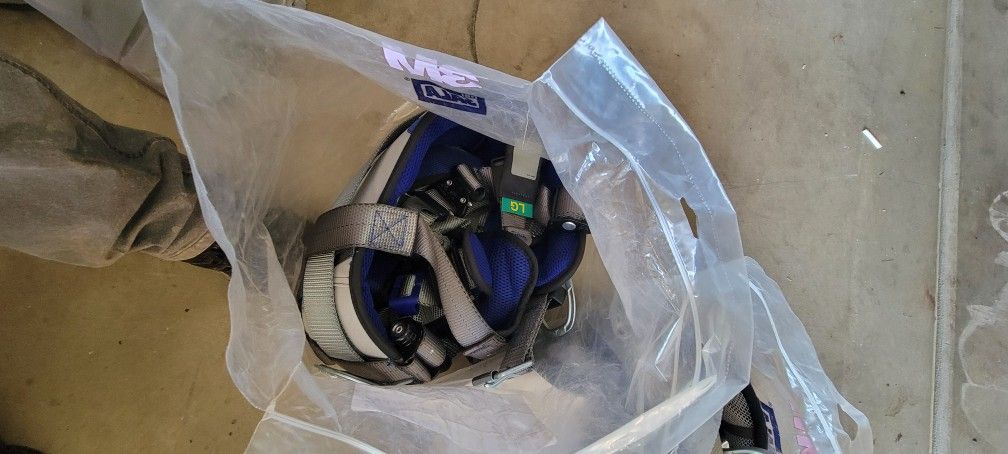 Brand New Construction Harness.