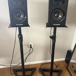 M-AUDIO BX5 Graphite - Studio Monitors (Pair)