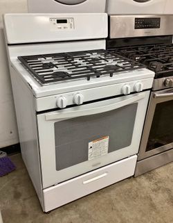 Gas stove