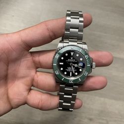 Starbucks Sub Watch 