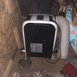 A/C Portable 450 Sq Ft/very Cold
