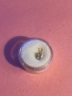 1.40 Carat Yellow Apatite In 14k Gold Pendant