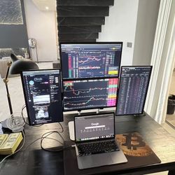 Portable Monitor - Lepow Quad (4-Screen) Extended Monitor – FlexScreen 18.5” Modular Workstation (Like New)