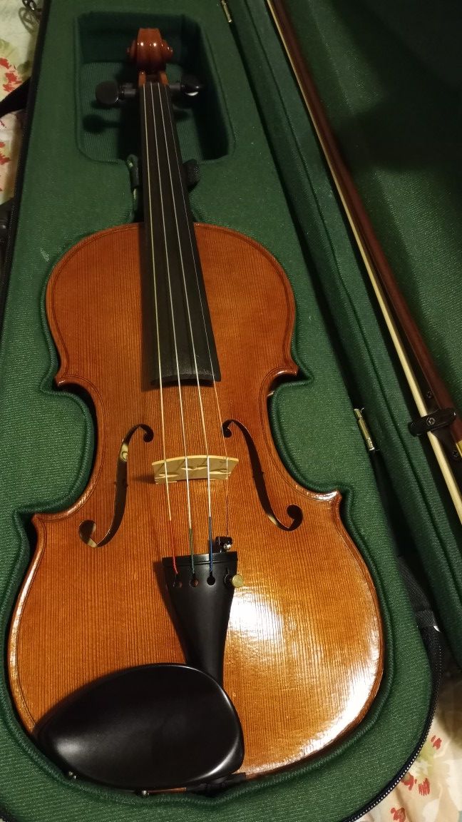 Custom Violin with Certificate
