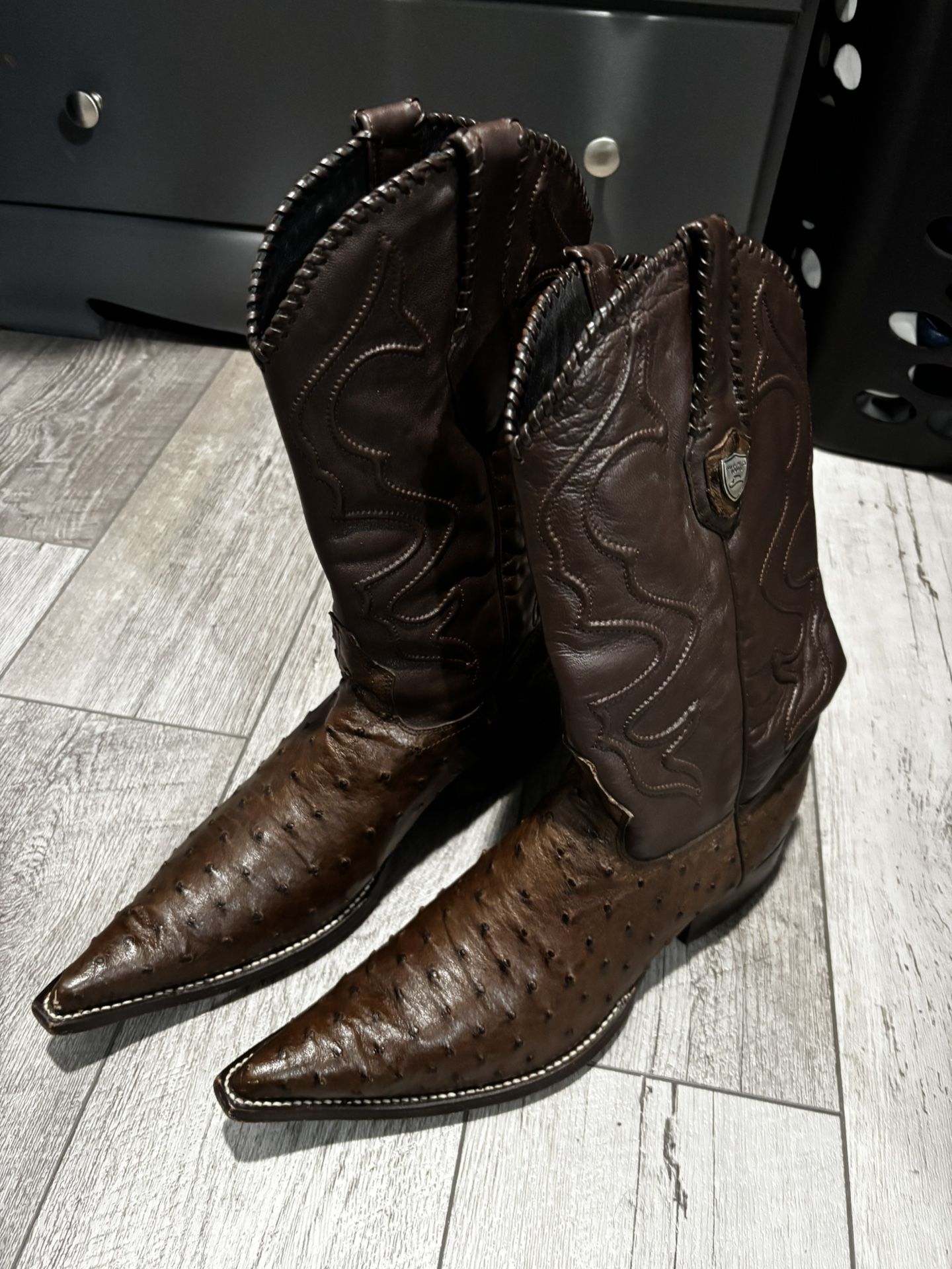 Men’s Cowboy Boots – Size 11 EE