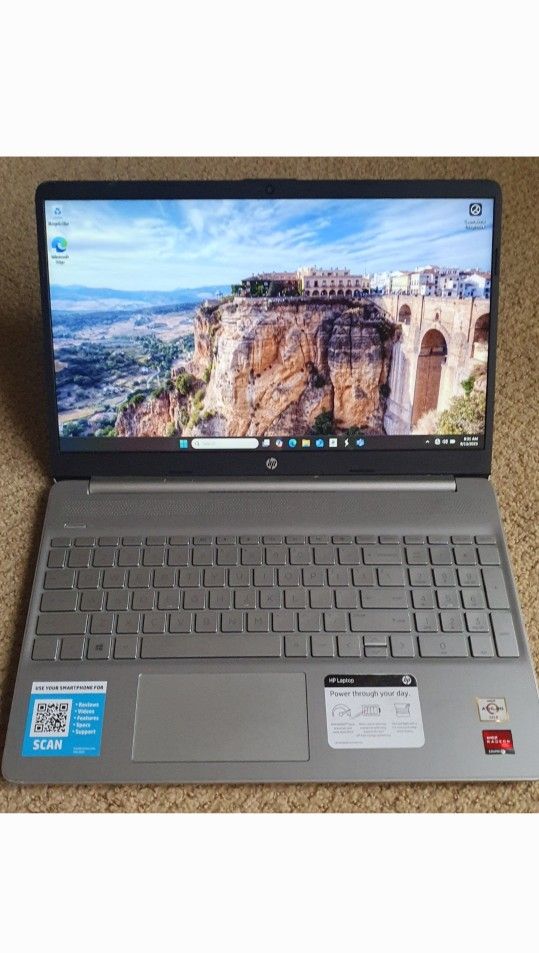 HP Laptop 15.6" Screen Ef1XXX AMD Athlon Gold