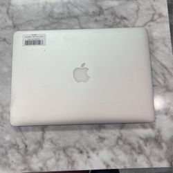 2017 13 Inch MacBook Air 128 GB SSD