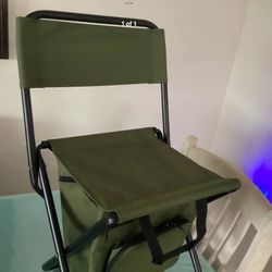 Sports Chair With Cooler/ Storage Bag Underneath 