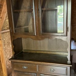 Cabinet - Hutch With Base