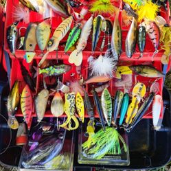 Plano Tackle Box Full Over 45 Lures And Lots Of Fishing Tackle Gear!