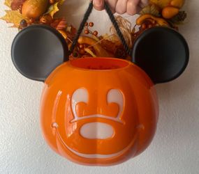 DisneyParks Mickey Mouse Halloween Trick Or Treat Light Up Pumpkin