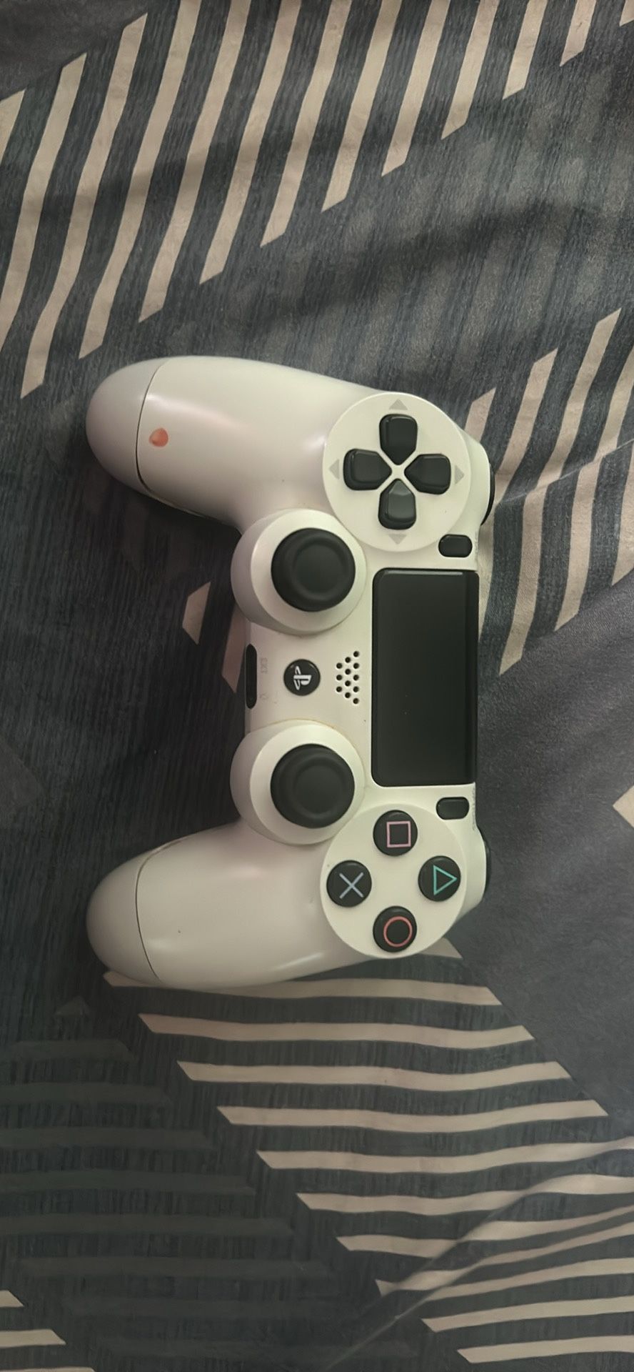 PS4 Controller
