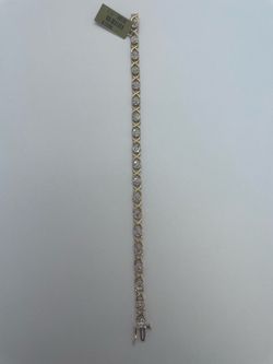 14k Gold Diamond Bracelet. New.