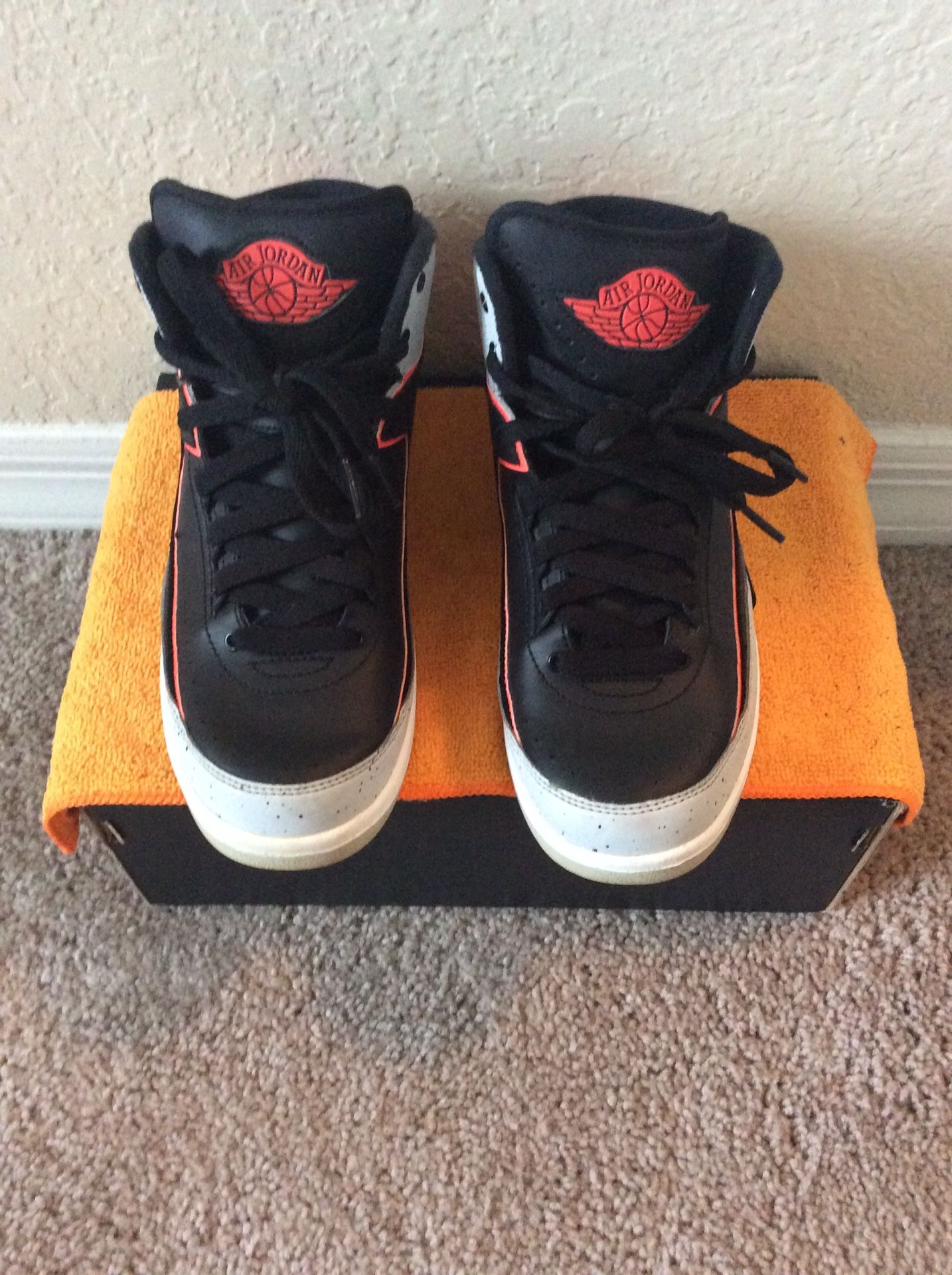 AIR JORDAN RETRO INFRARED 23 SIZE Youth SIZE IN WOMEN