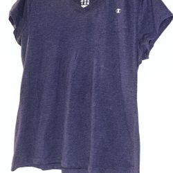 XL Champion Women’s Work Out Shirt