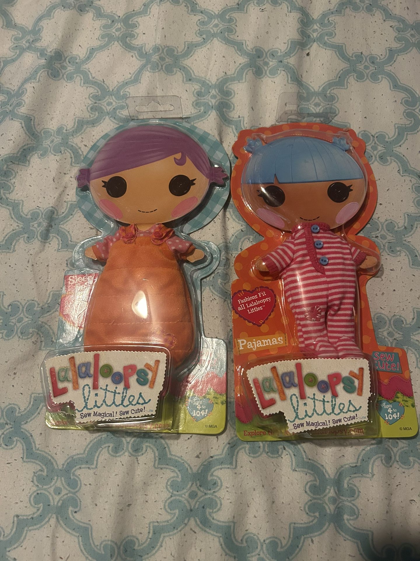 Néw lot of 2 lalaloopsy littles outfits