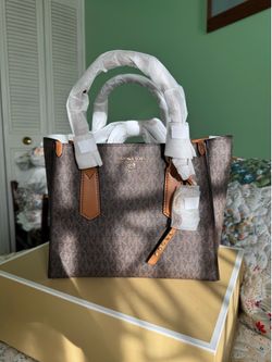 Michael Kors Purse Bag