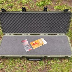 Like *NEW* SKB iSeries Gun/Rifle/Bow/pistol Case