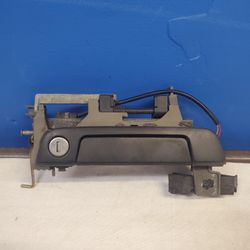 97 - 02 BMW Z3 Passenger Side Exterior DOOR HANDLE