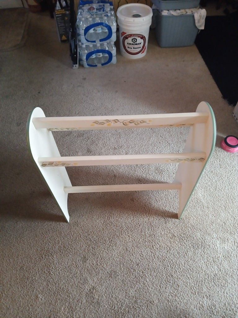 Quilt/Blanket Rack Wood
