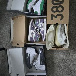 4 Pairs Of Collectible SNEAKERS