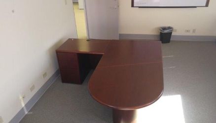 Office L Shaped Desk w Return and Cabinet