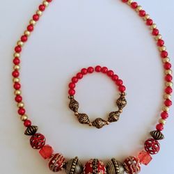 Necklace And Bracelet Set