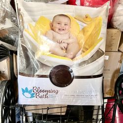 Blooming Baby Bath 