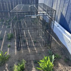 DOG KENNEL NEED GONE ASAP