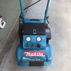 Makita 5200 Air Compressor  
