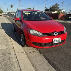 Red Volkswagen 2011