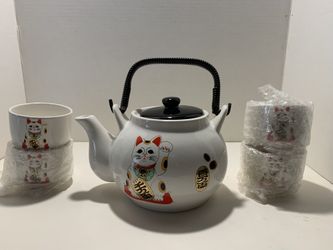 Vintage 5 Piece Japanese Lucky Cat Tea Set.