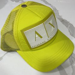 Brand New Hat Yes Is Available Serious Inquires Please Pick Up In Imperial Beach