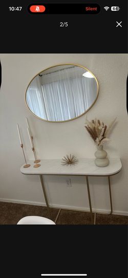 Set Tables  With Lamp And Mirror With Table