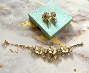 women’s fashion jewelry bracelet and earrings set