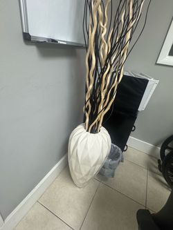 Large Decorative Floor Vase with Branches – Modern