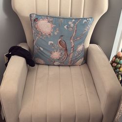 Accent Chair