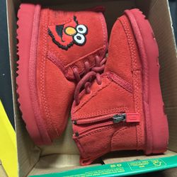 Red Elmo Ugg Size 8 Toddler’s Worn 1 Time!!