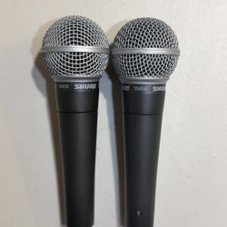 2 Shure SM58 Microphone