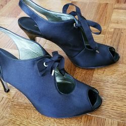 Banana Republic black heels size 9