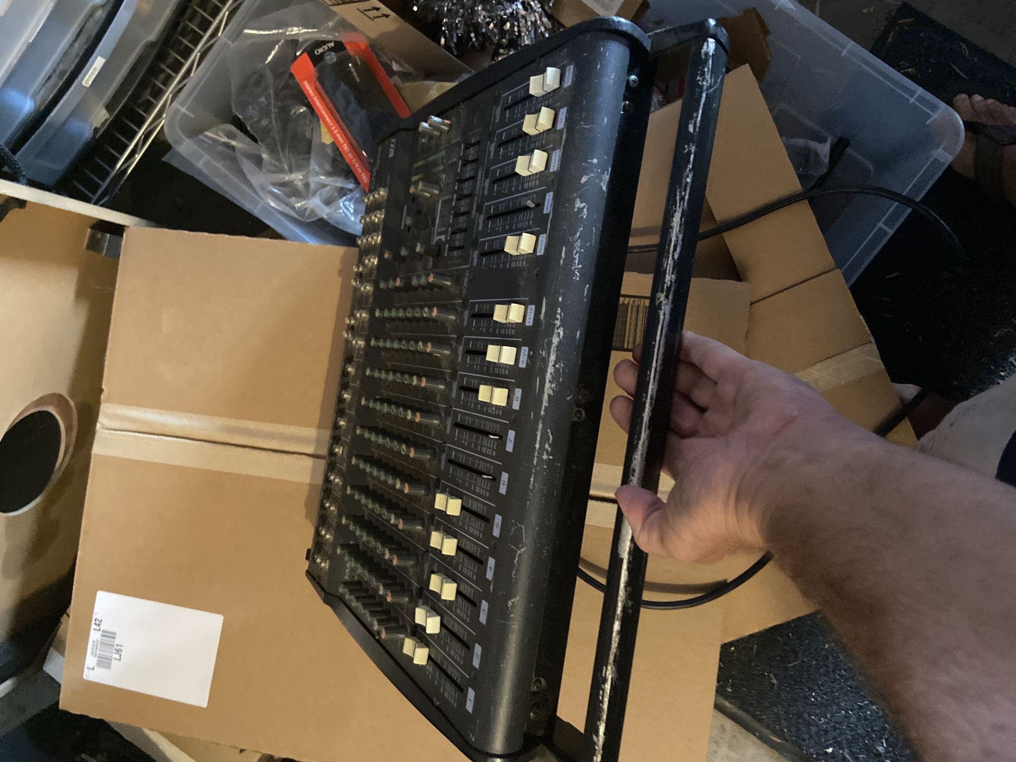 Yamaha Emx 2000 Powered Mixer - Vgc