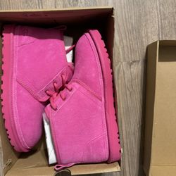 Pink Uggs
