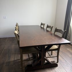 Dining Table & Chairs